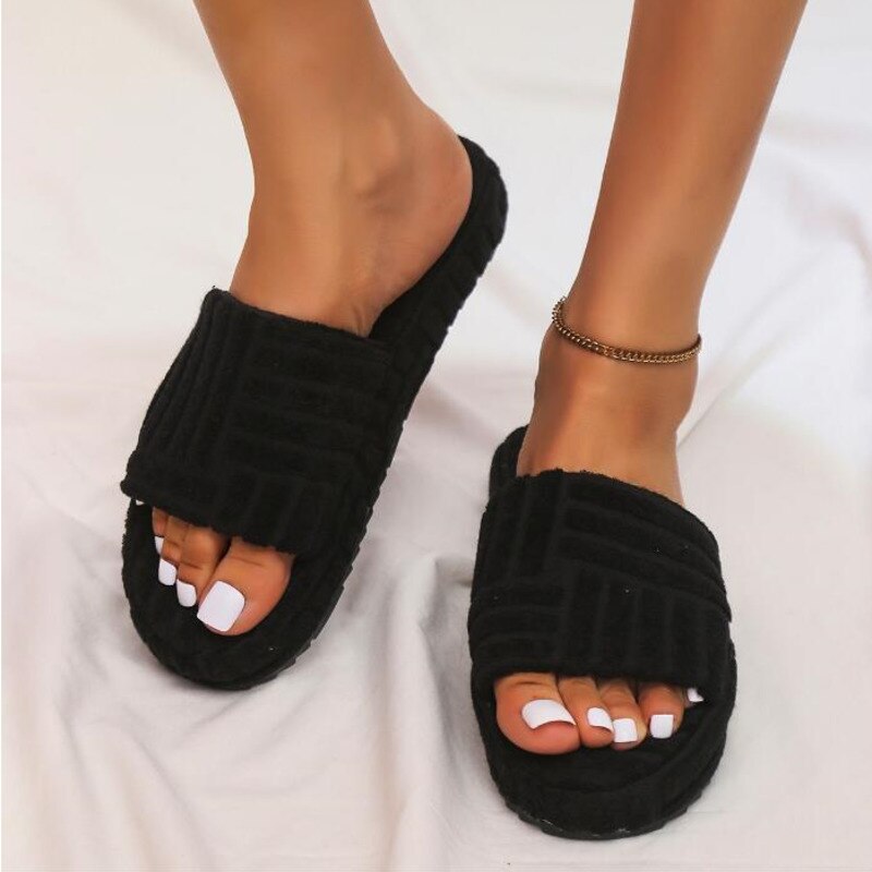 Thick Bottom Embossed Cotton Fur Women Slippers