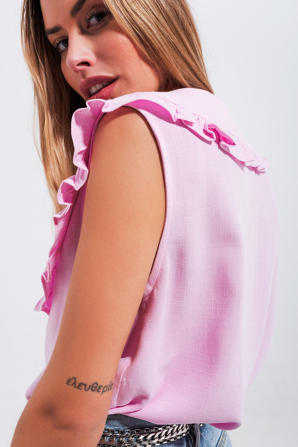 Crop Top With Bib Collar in Pink